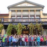 Gemeinsames Abschlussfoto vor der Kaiservilla in Bad Ischl